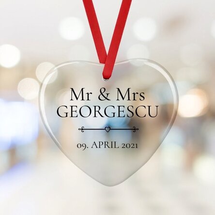 Personalisiertes Herz-Ornament mit Text – Mr & Mrs