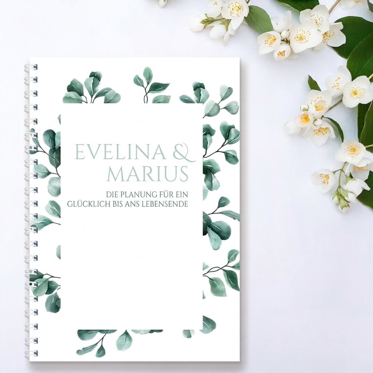 Personalisiertes Notizbuch mit Text – „Happily ever after“ (weiß)