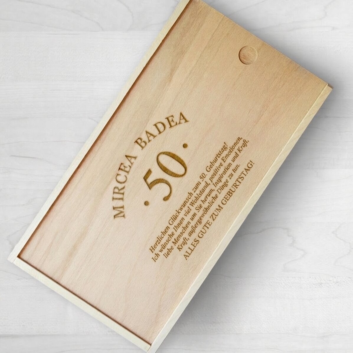 Personalisierte Geschenkbox aus Holz – Jubiläum