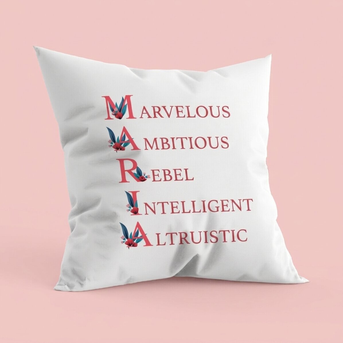 Personalisiertes Kissen mit Schriftzug – Maria