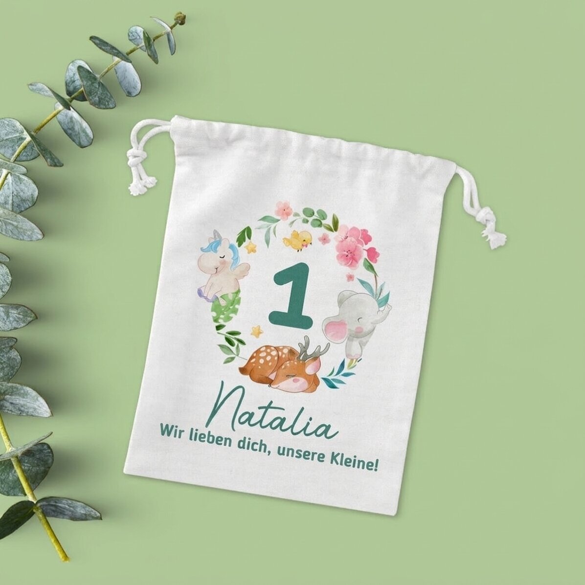 Kleiner Geschenksack mit individueller Beschriftung – „Happy birthday, little one!“