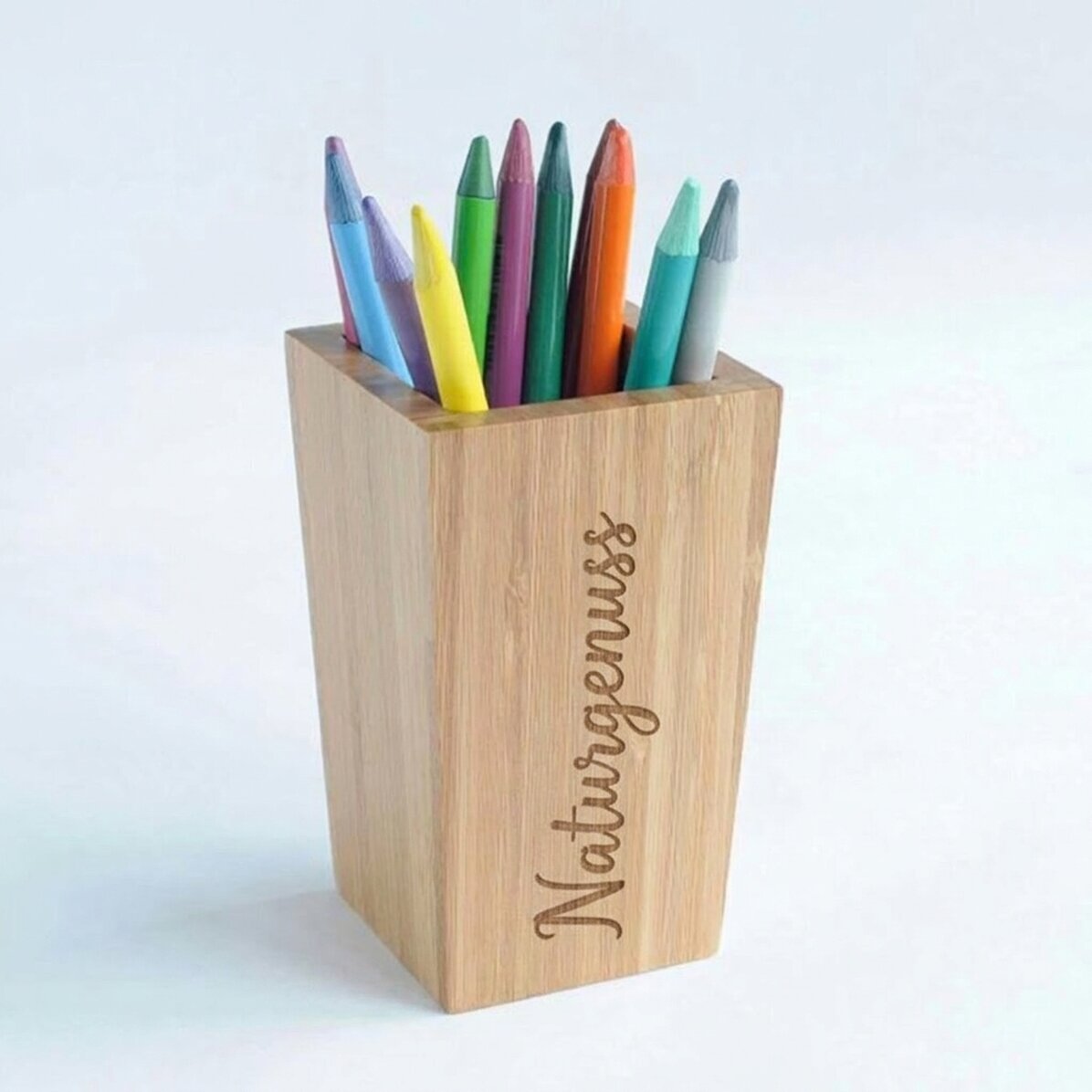 Holzhalter für Bleistifte und Kugelschreiber – Avenatura