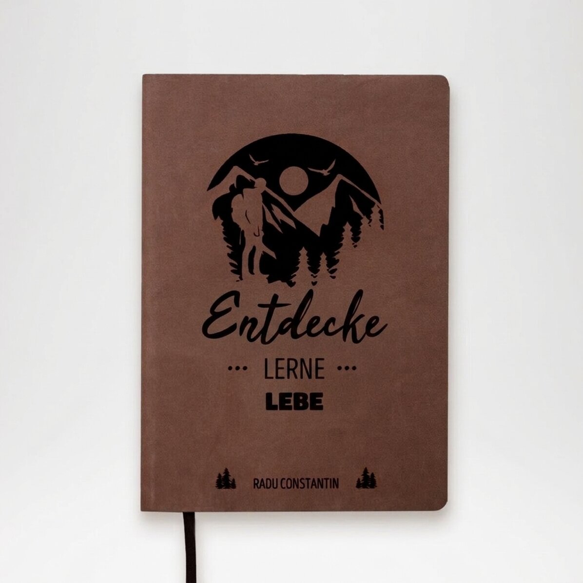 Personalisiertes Leder-Notizbuch mit Text für Abenteurer