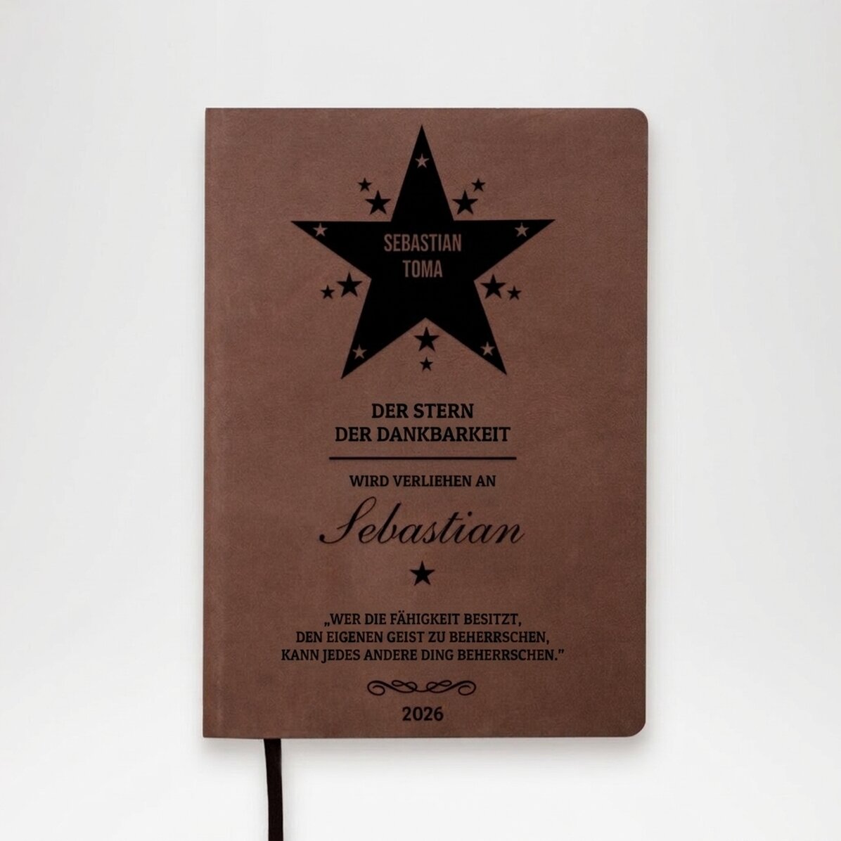 Personalisierter Lederkalender mit dem Stern der Dankbarkeit und einem Zitat