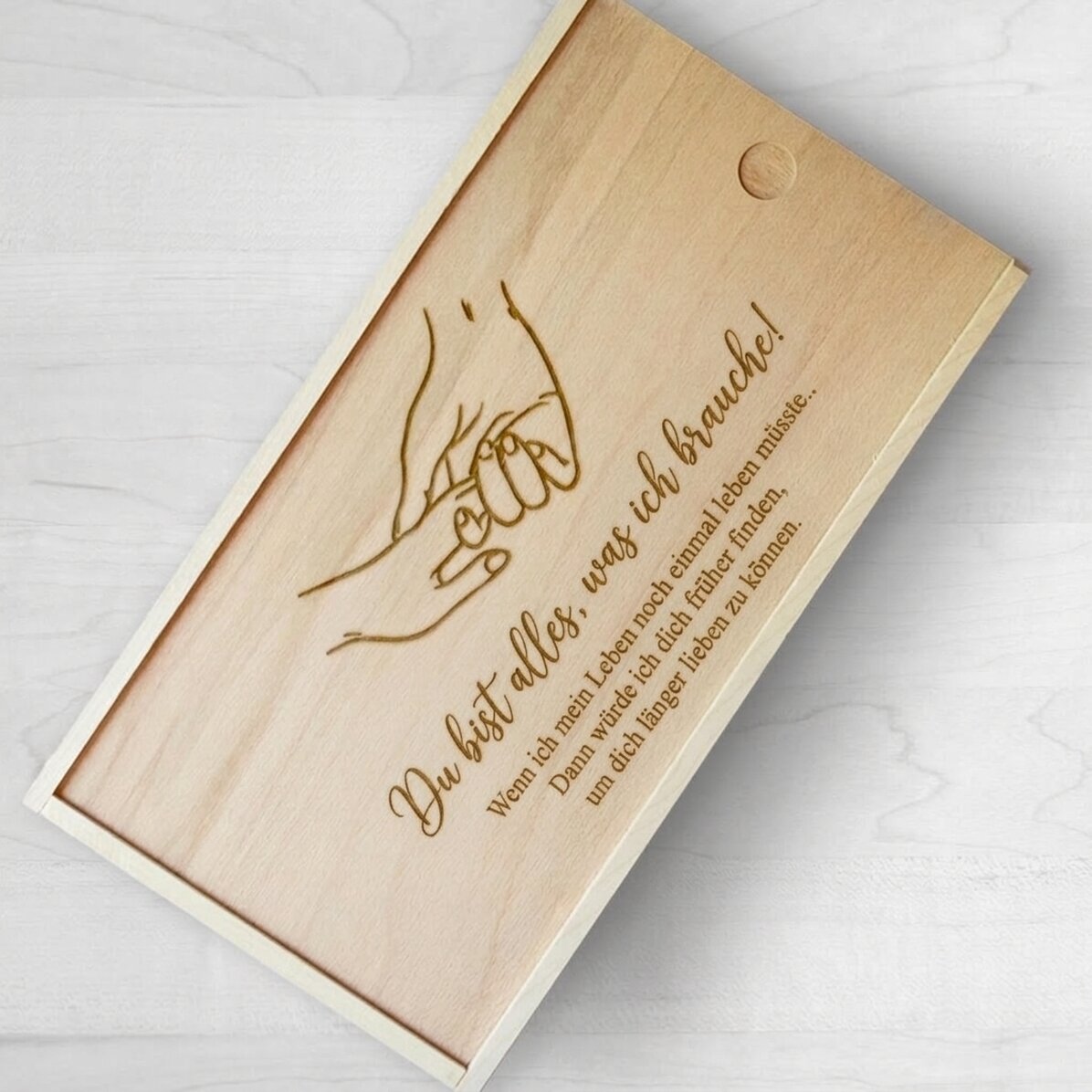 Personalisierte Geschenkbox aus Holz – Du bist alles, was ich brauche
