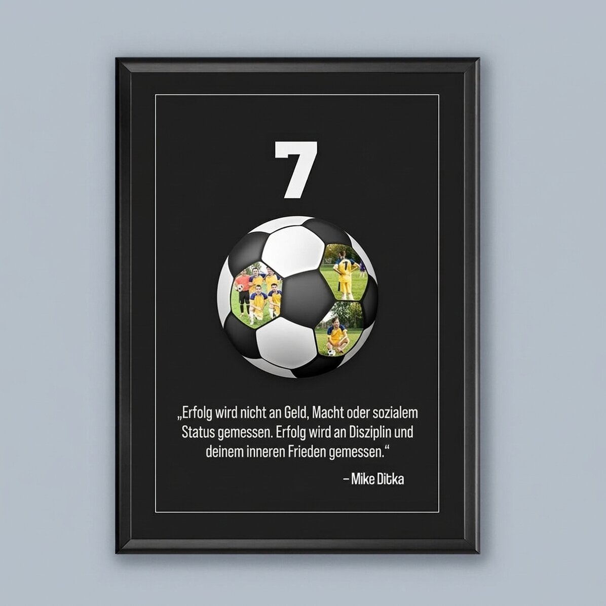 Individuell gestaltetes Bild mit Text und 3 Fotos – Fußball