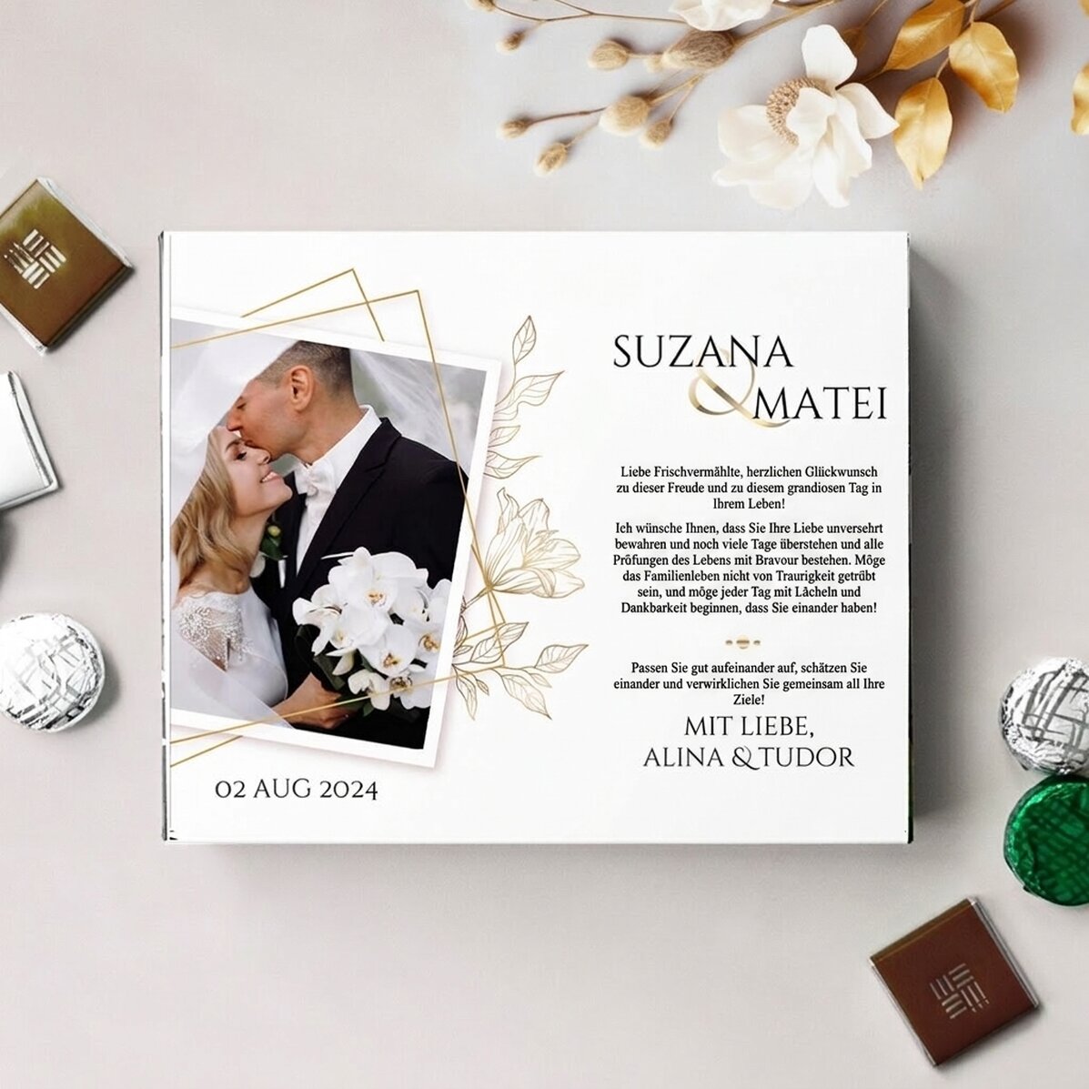 Personalisierte Pralinenschachtel mit einer Botschaft und einem Foto für das Brautpaar