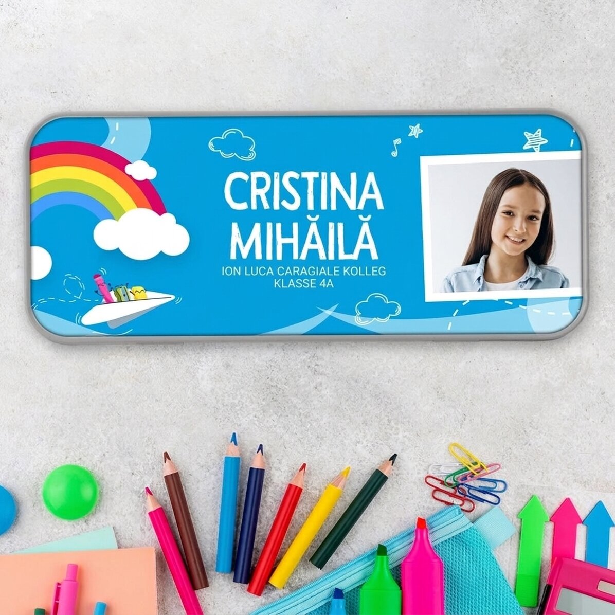 Personalisiertes Federmäppchen mit Foto und Text – Regenbogen-Motiv
