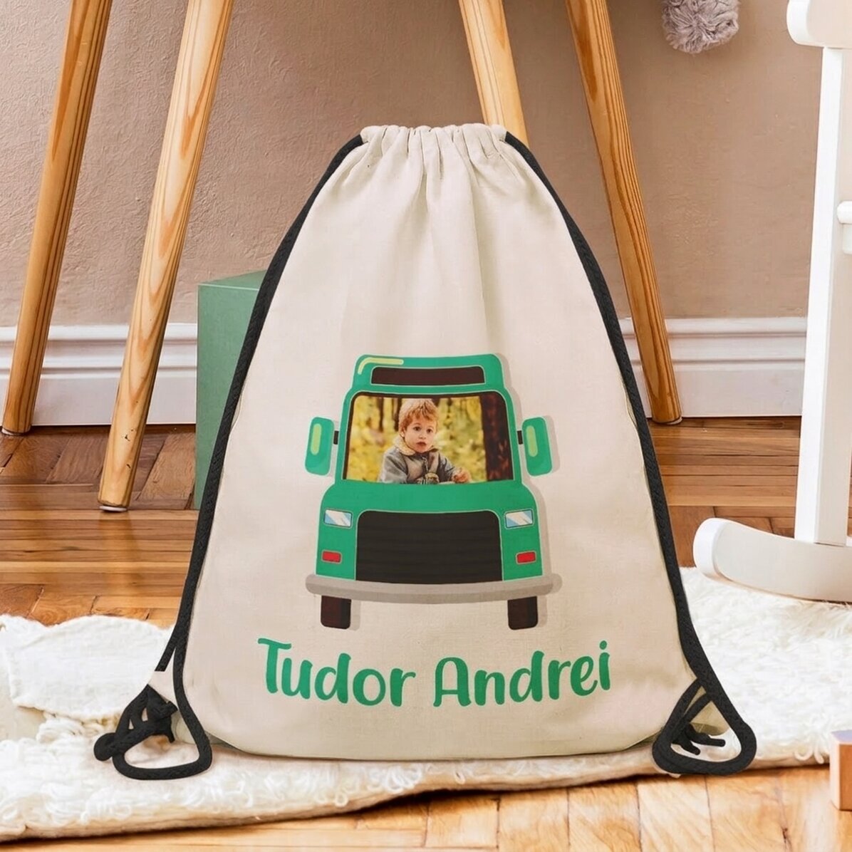 Personalisierter Rucksack mit Namen und Foto – Buntes Auto