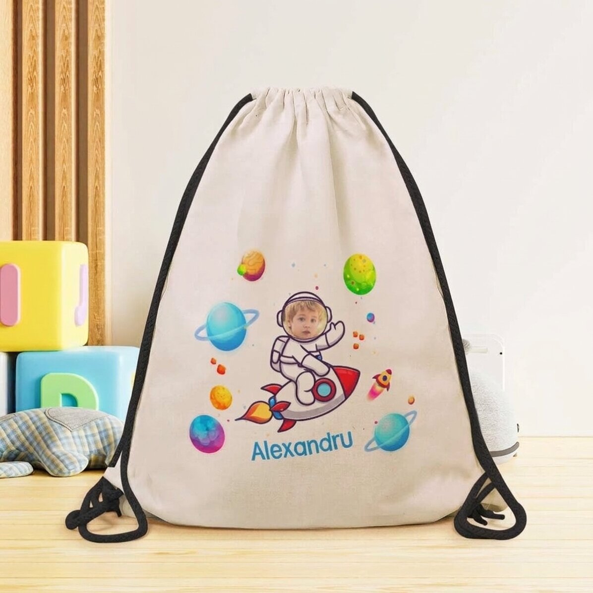 Personalisierter Rucksack mit Namen und Foto – Spatiu