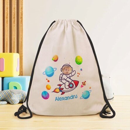 Personalisierter Rucksack mit Namen und Foto – Spatiu