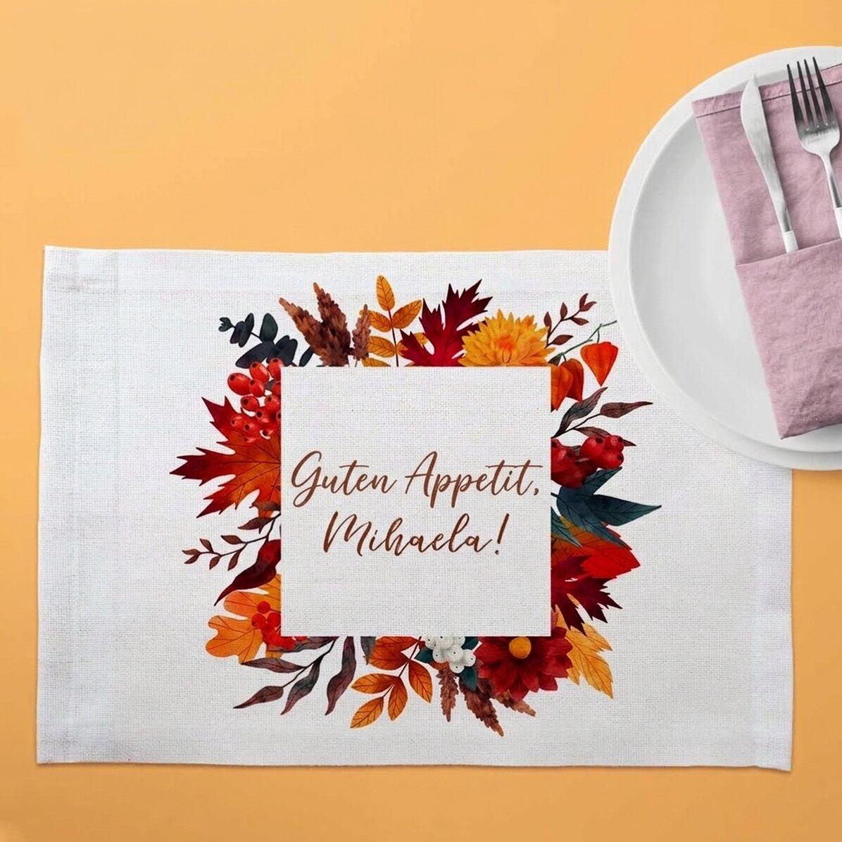 Individuell gestalteter Tellerhalter mit Text – Herbst