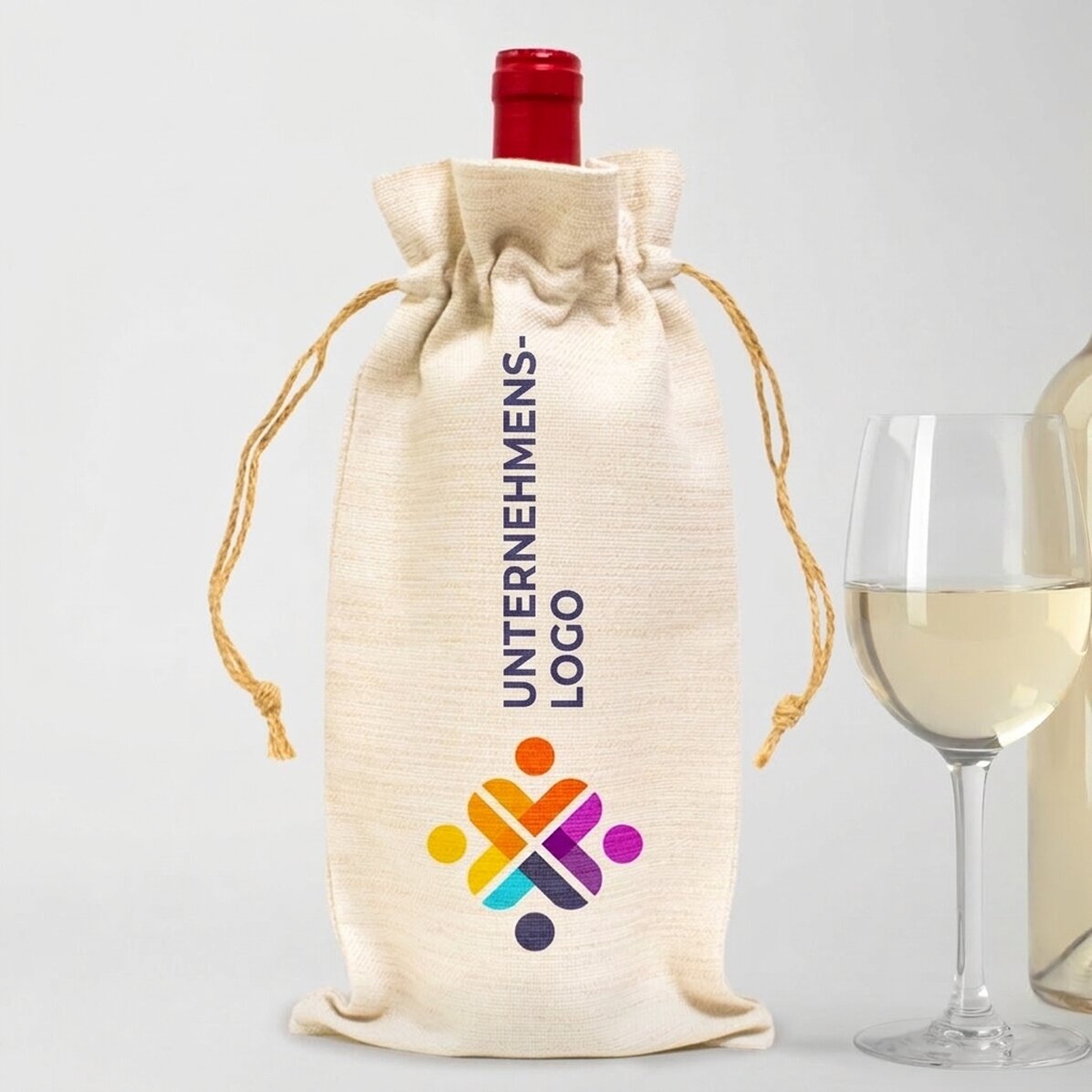 Personalisierte Weintaschen mit horizontalem Logo