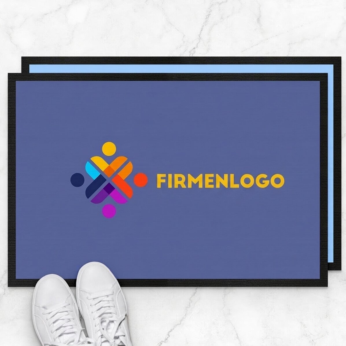 Individuell gestaltete Eingangsmatte mit Logo