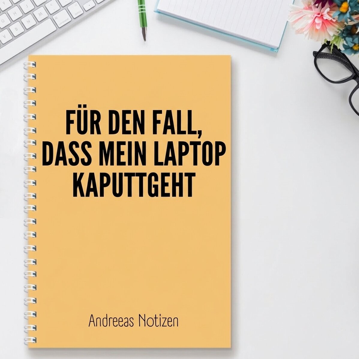 Personalisiertes Notizbuch mit Text – Broken Laptop