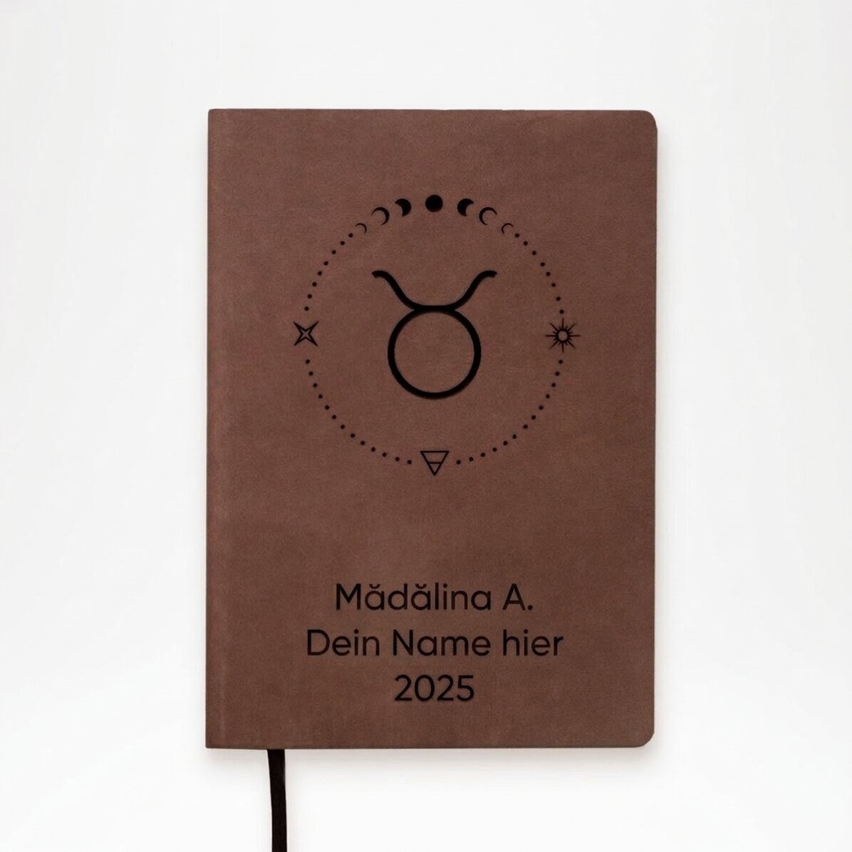 Personalisierter Lederkalender mit Text und dem Sternzeichen Stier