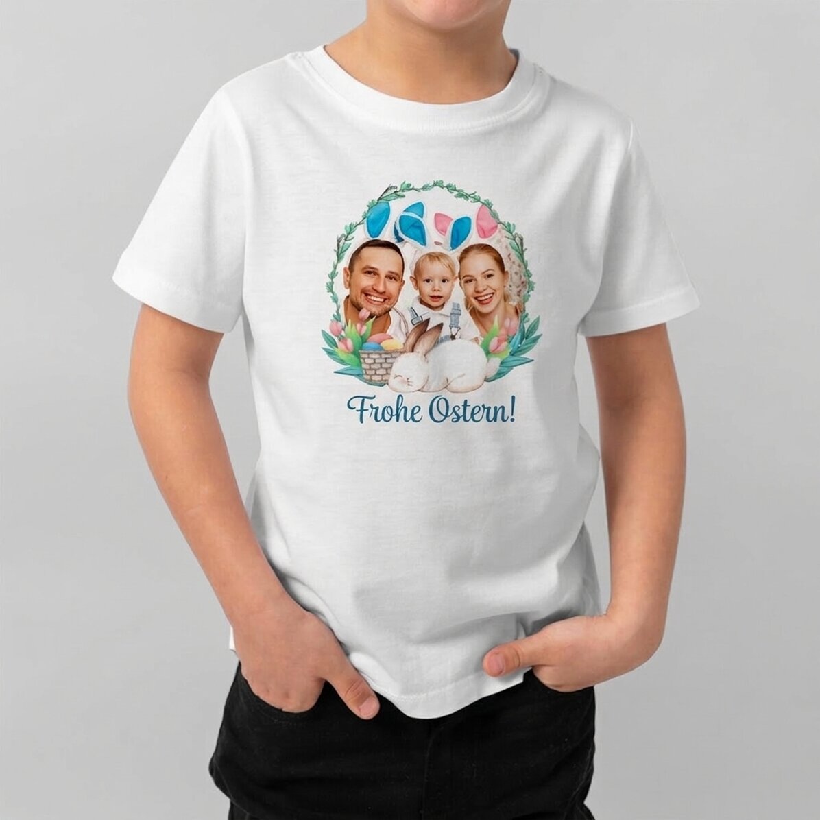 Baumwoll-T-Shirt für Kinder, individuell gestaltet mit einem Foto und einer Botschaft – Frohe Ostern