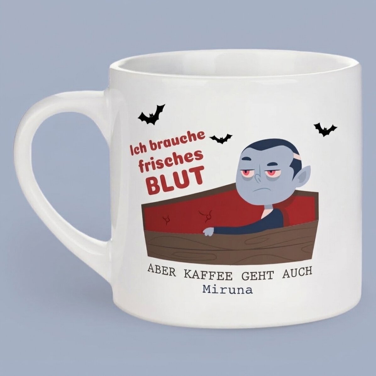 Personalisierte Espressotasse mit Aufdruck – „I need fresh blood“