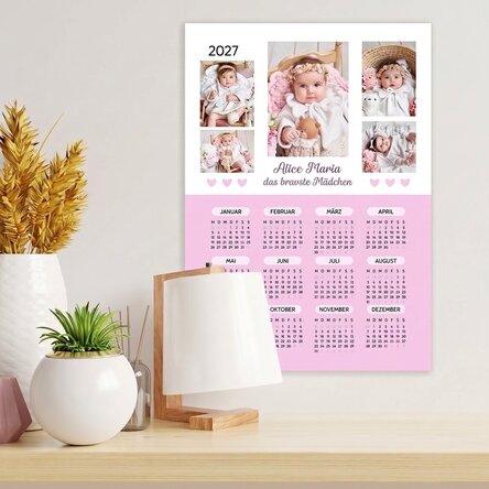 Individuell gestaltetes Kalenderposter mit 5 Fotos und Text – Baby