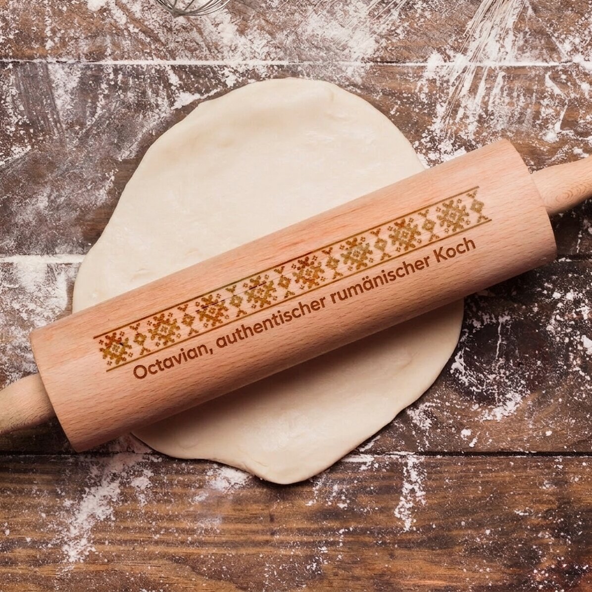 Individuell gestalteter Holzlöffel – Authentisch rumänische Küche