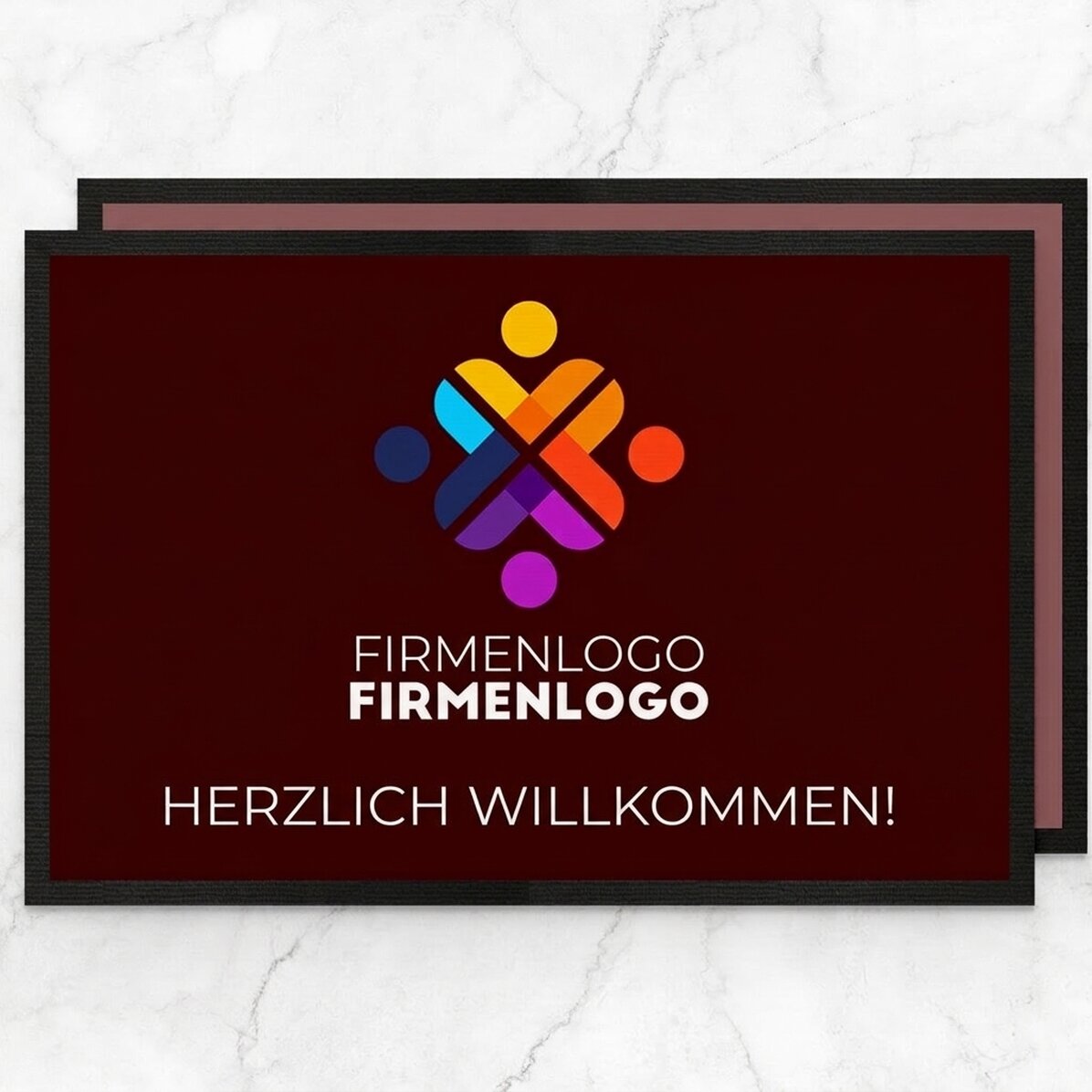 Individuell gestaltete Eingangsmatte mit Logo und Text