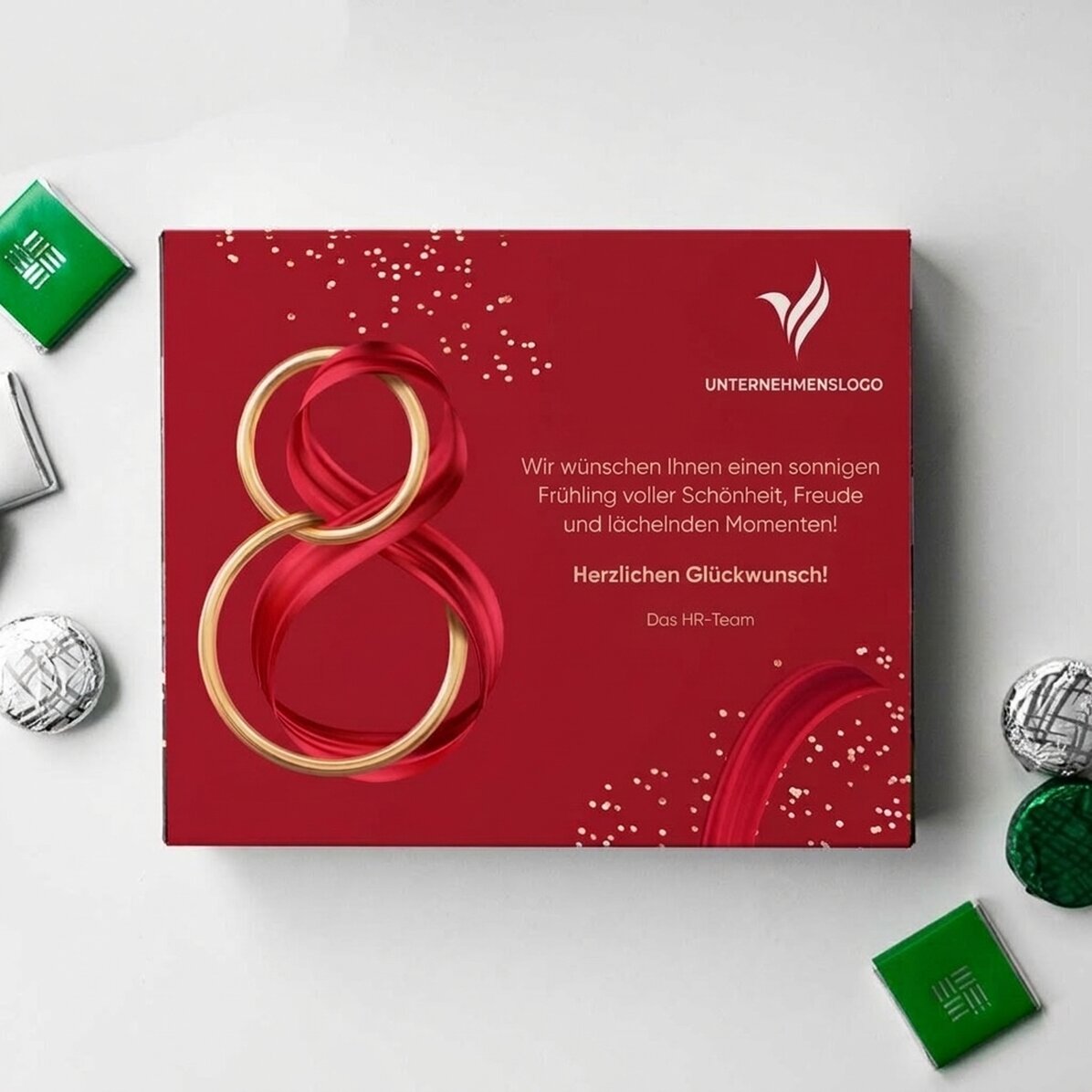 Personalisierte Pralinenschachtel mit Logo und Text – 8. März