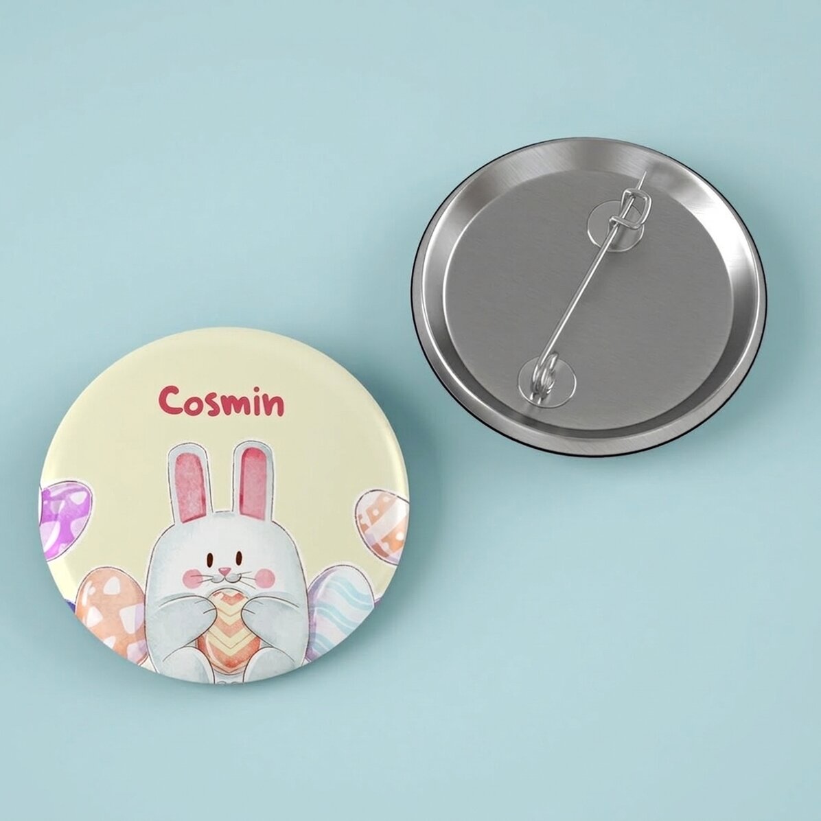 Personalisiertes Button mit Osterbotschaft – Hase