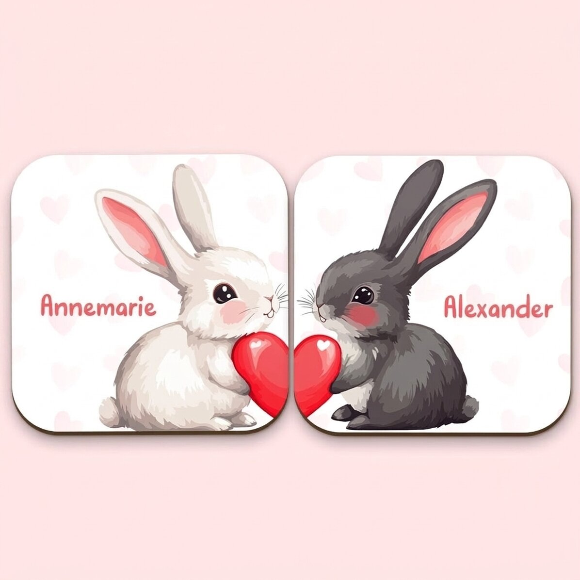 Set mit 2 personalisierten Untersetzern mit Aufdruck – Häschen