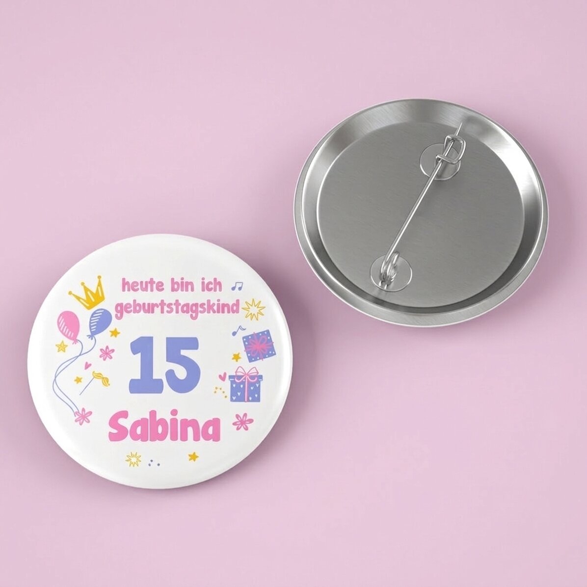 Personalisiertes Button mit Botschaft – „It