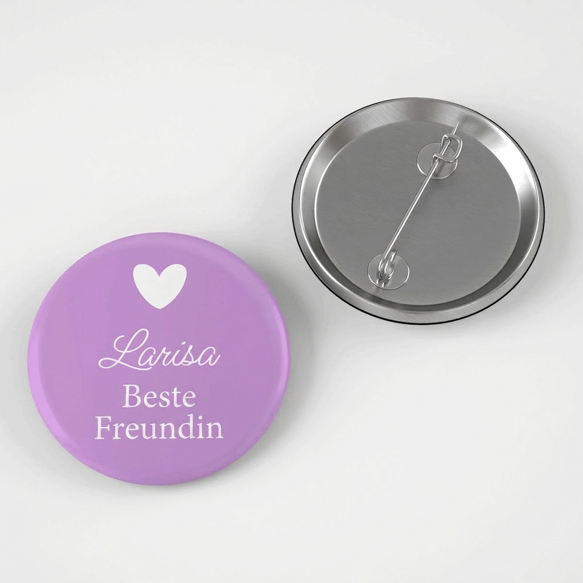Personalisiertes Button mit Text – Herz