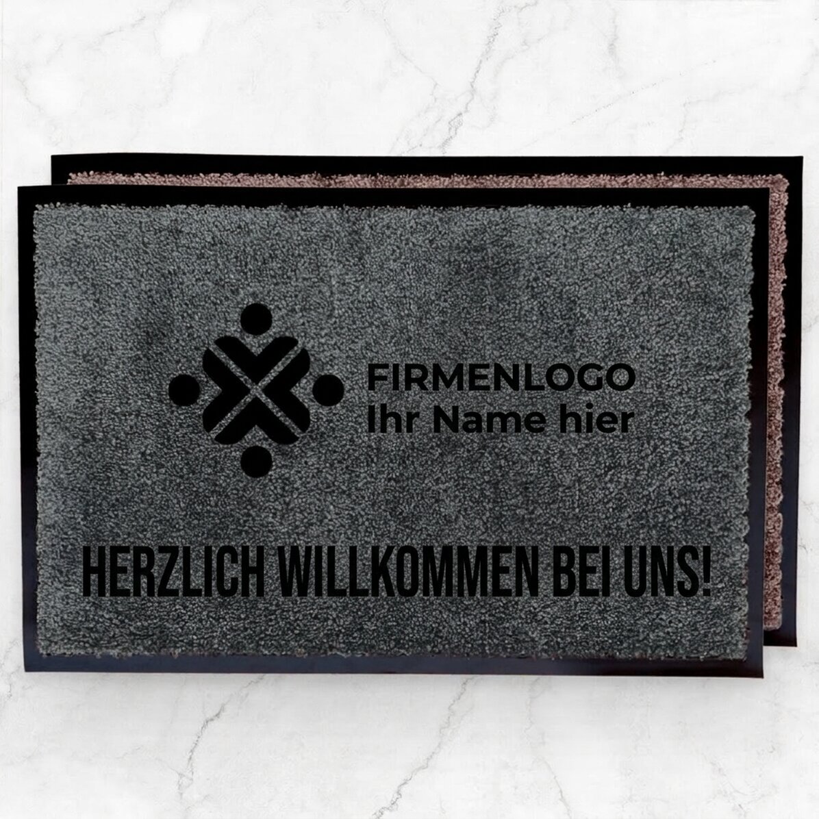 Individuell gestaltete Eingangsmatte für den Innenbereich mit Logo und Aufdruck
