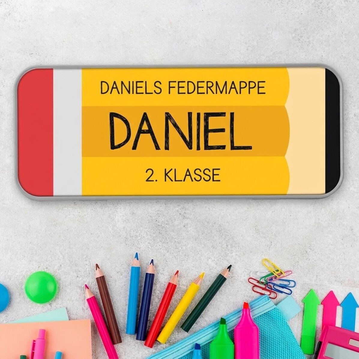 Personalisiertes Federmäppchen mit Text – Bleistift