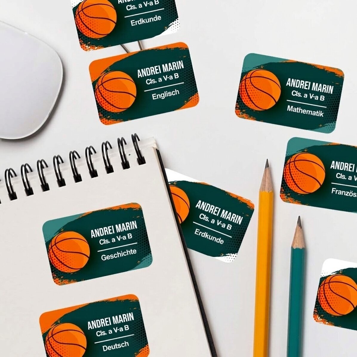 Set mit 8 personalisierten Aufklebern (selbstklebende Etiketten) für die Schule – Basketball