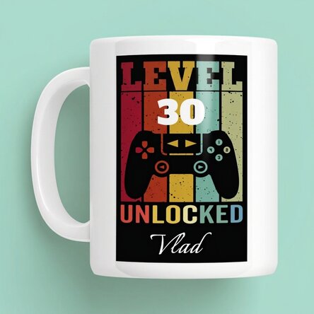 Personalisierte Tasse mit Text – Level freigeschaltet