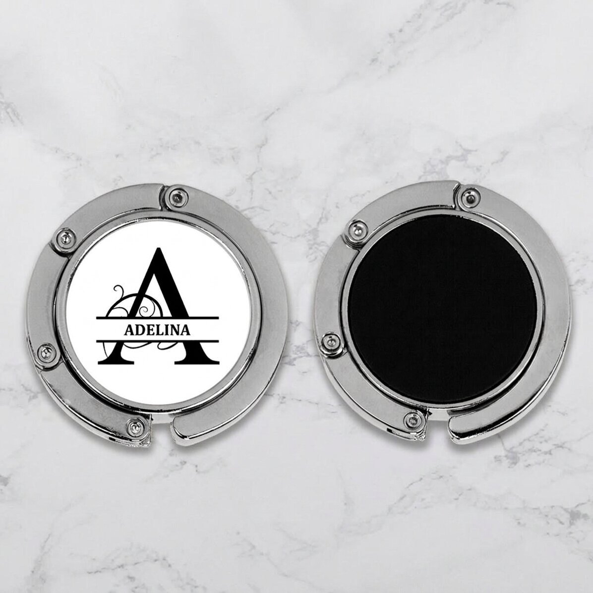 Tischtaschenhalter, individuell gestaltet mit Monogramm und Namen