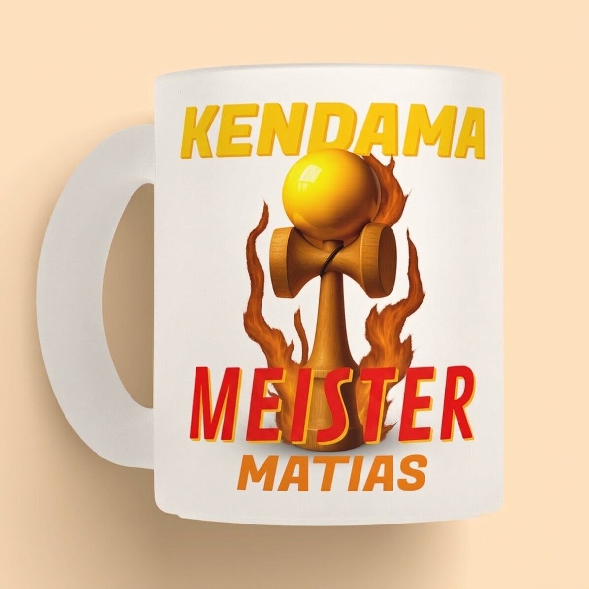 Personalisierte Tasse mit Text – Kendama Master