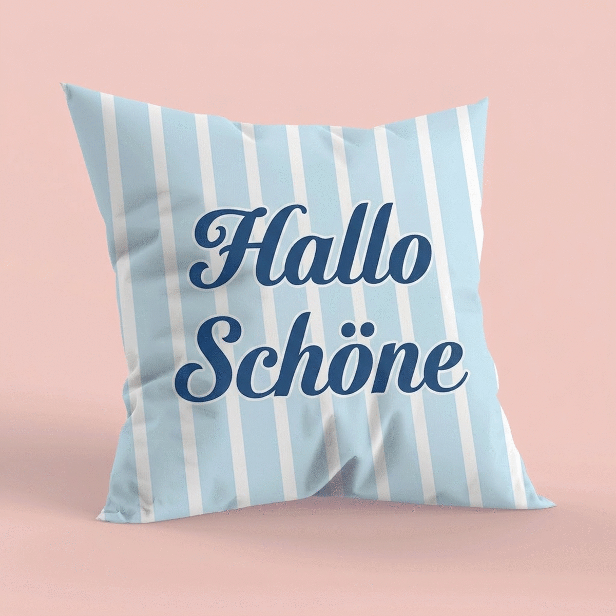 Individuell gestaltetes Kissen mit Text