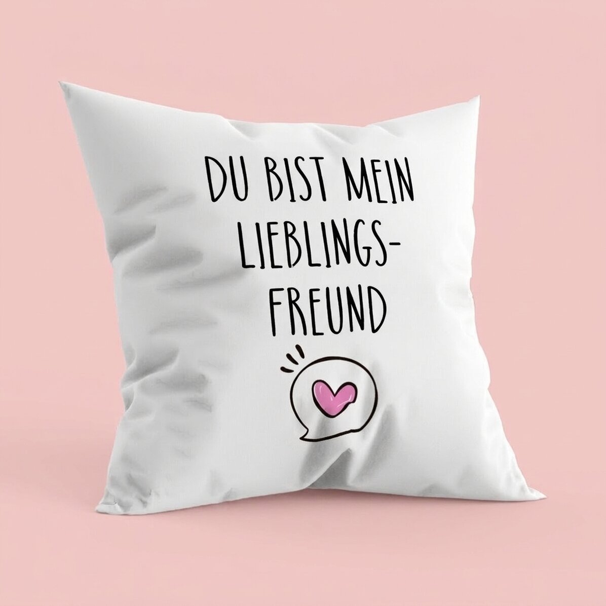 Personalisiertes Kissen mit Schriftzug – „Favourite boyfriend“