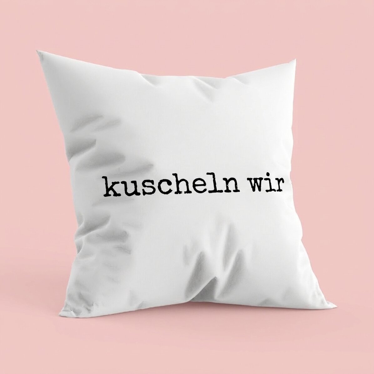 Personalisiertes Kissen mit Schriftzug – Let