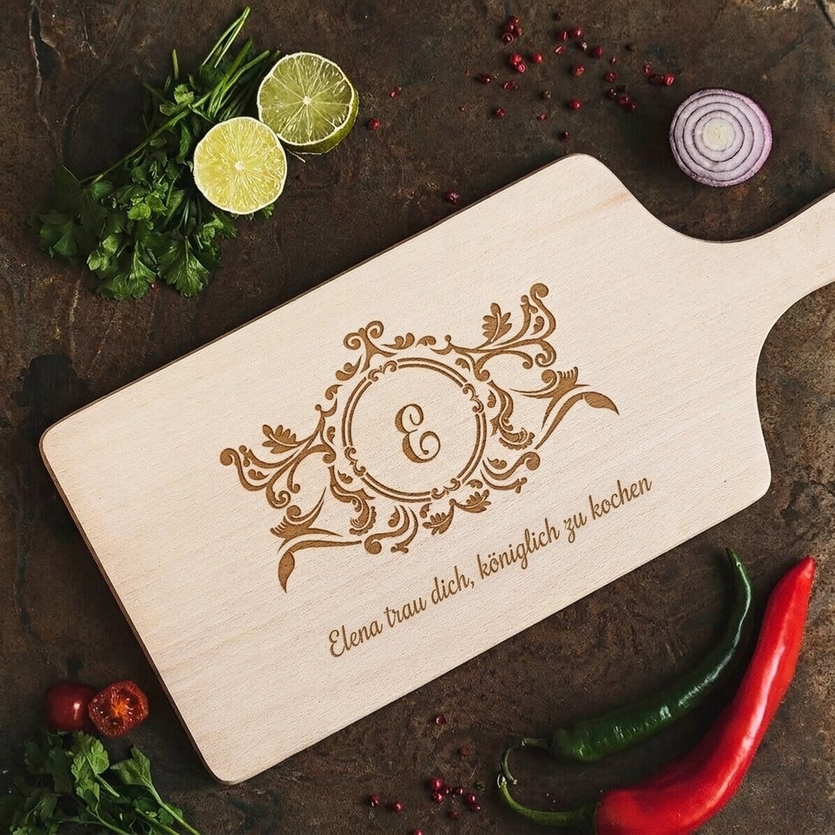 Personalisiertes Schneidebrett mit Namen – Kochen wie ein König