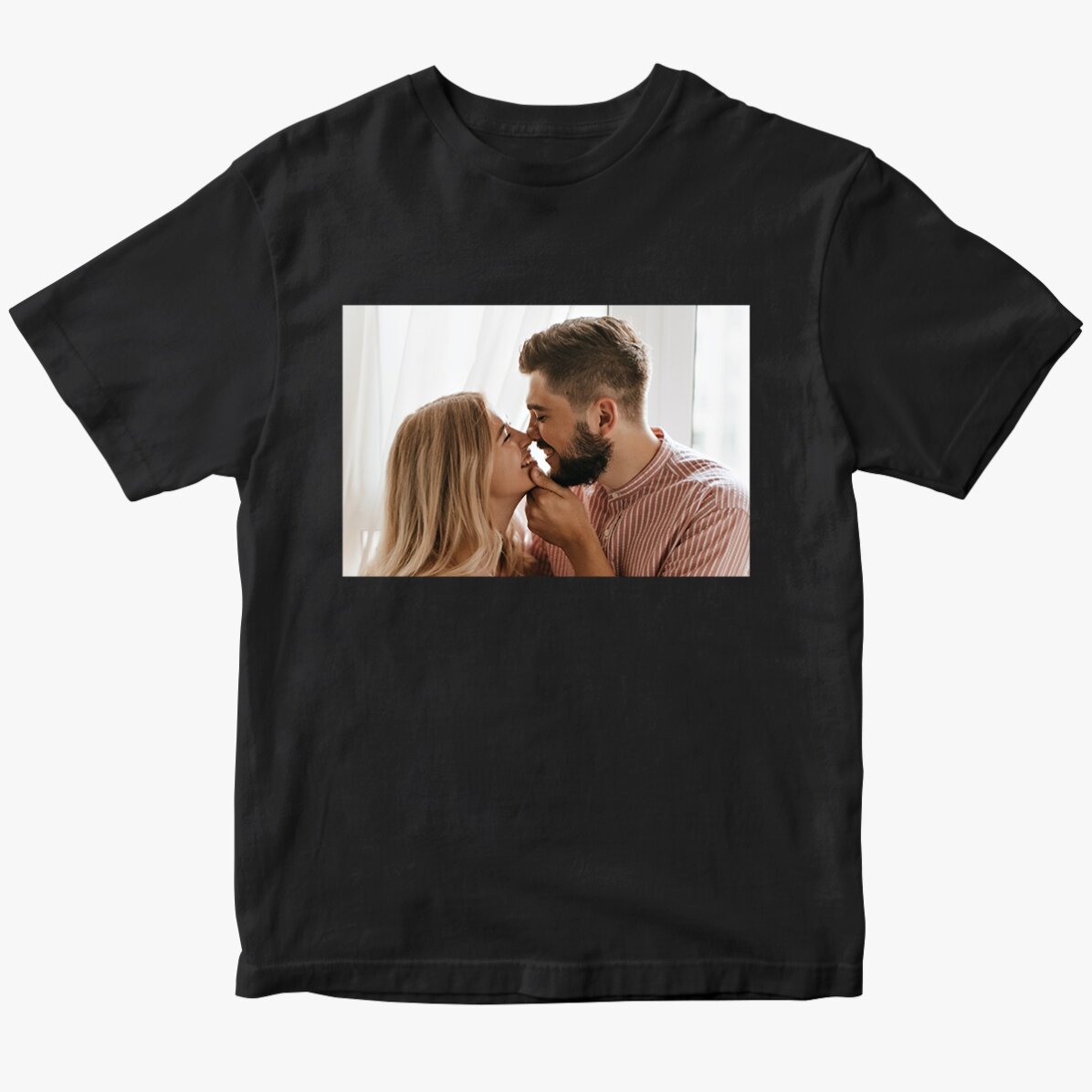 Personalisiertes Baumwoll-T-Shirt mit einem Foto im Querformat