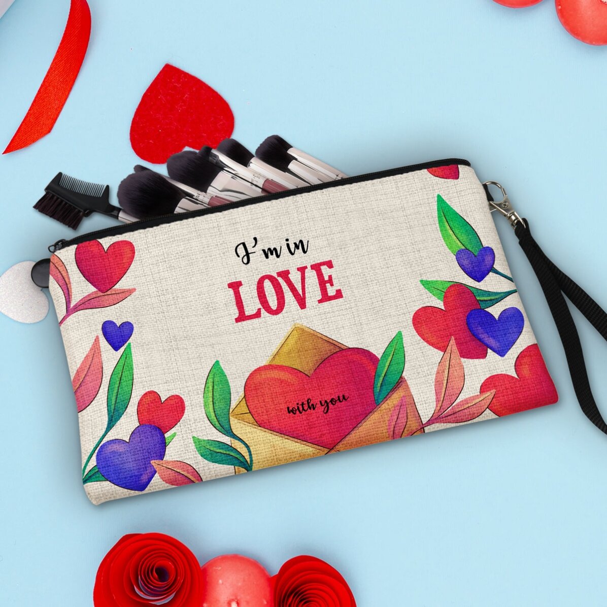 Individuell gestaltetes Make-up-Set mit Schriftzug – In LOVE