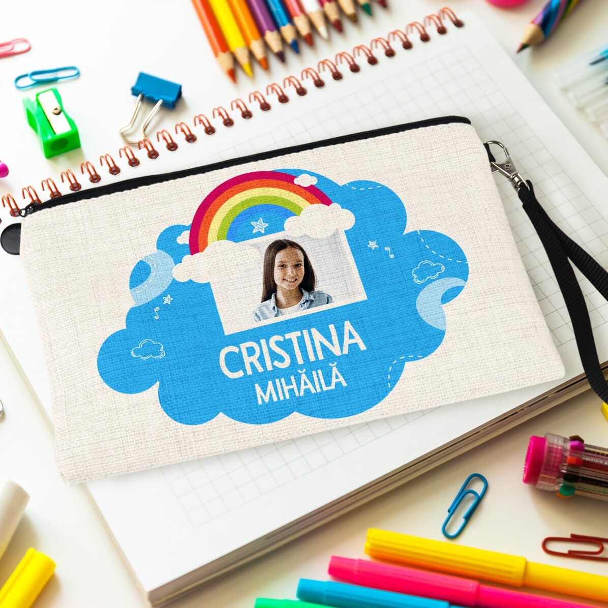 Personalisiertes Schulset mit Foto und Text – Regenbogen-Motiv
