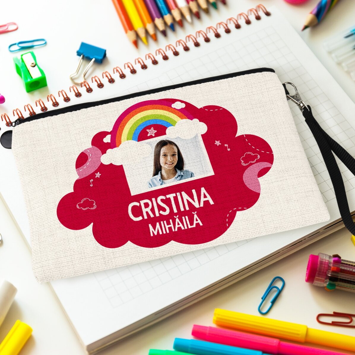Personalisiertes Schulset mit Foto und Text – Regenbogen-Motiv