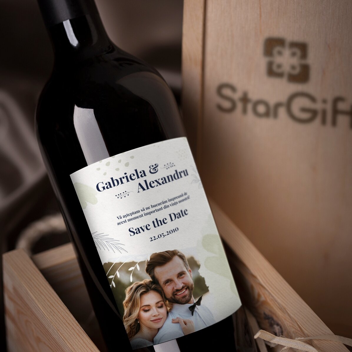 Personalisierter Wein mit Text und Foto – Save the Date